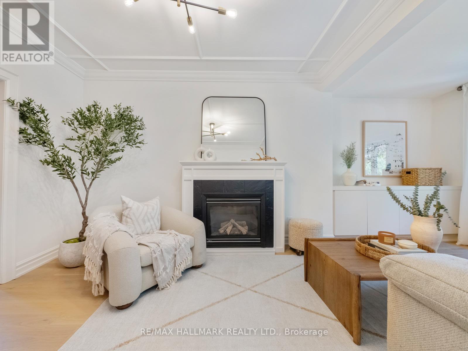 95 SILVER BIRCH AVENUE