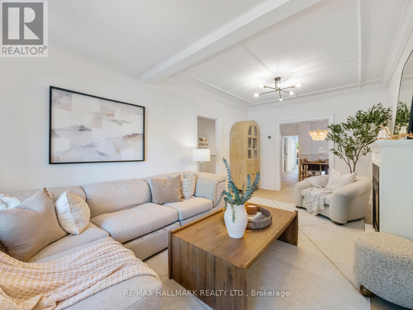 95 SILVER BIRCH AVENUE