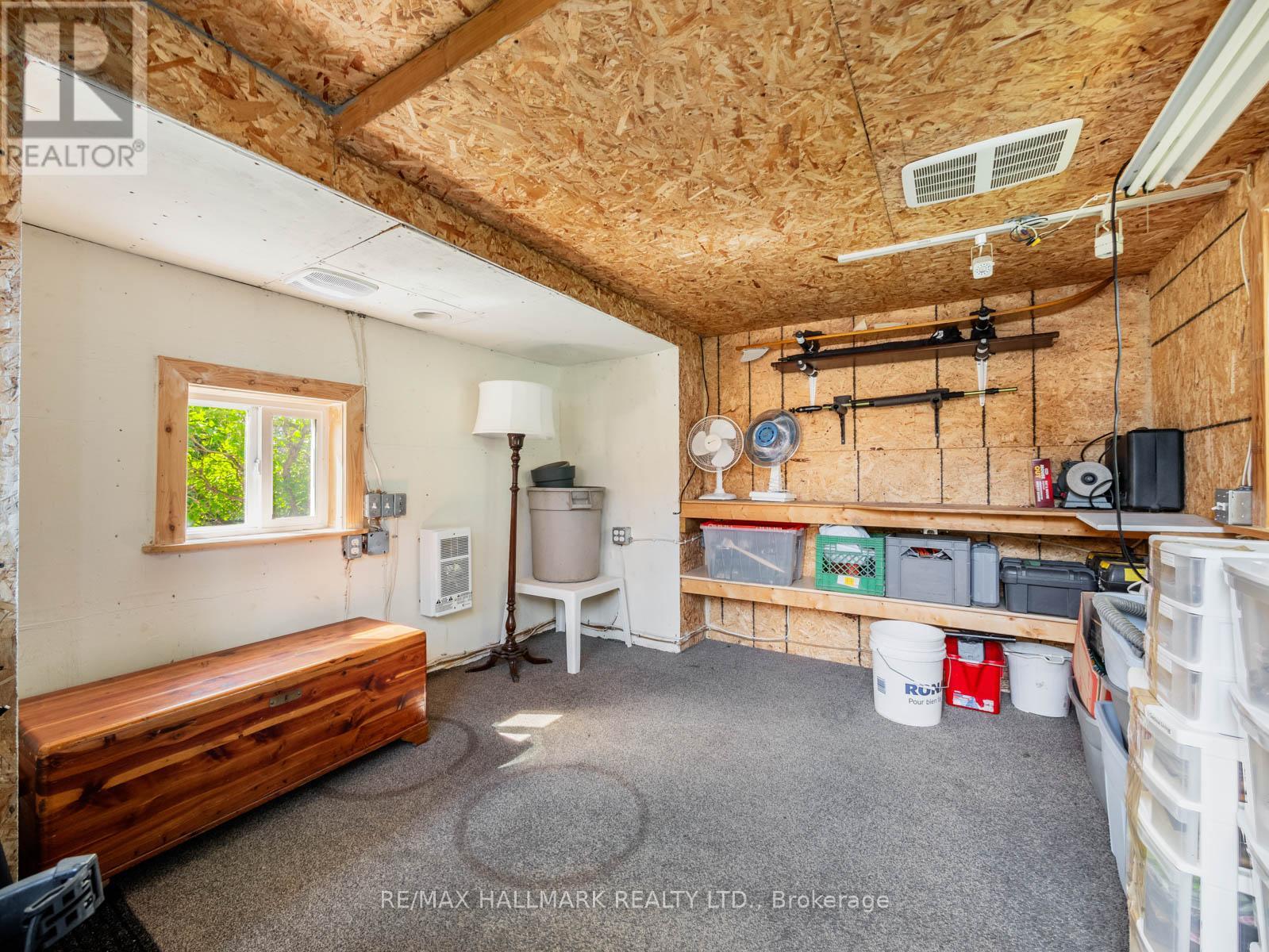 60 GREYLAWN CRESCENT