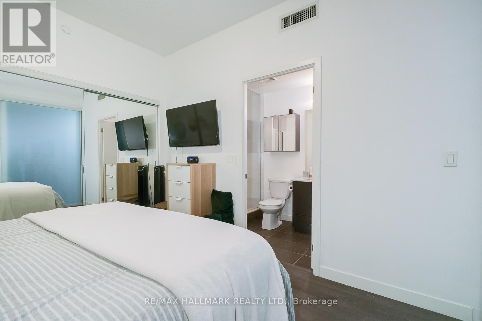 514 - 2055 DANFORTH AVENUE