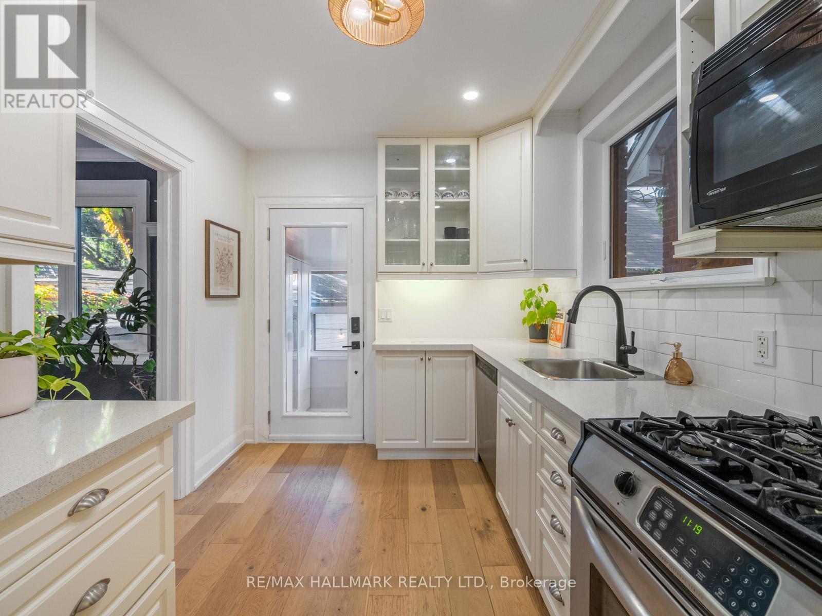 54 AVONLEA BOULEVARD