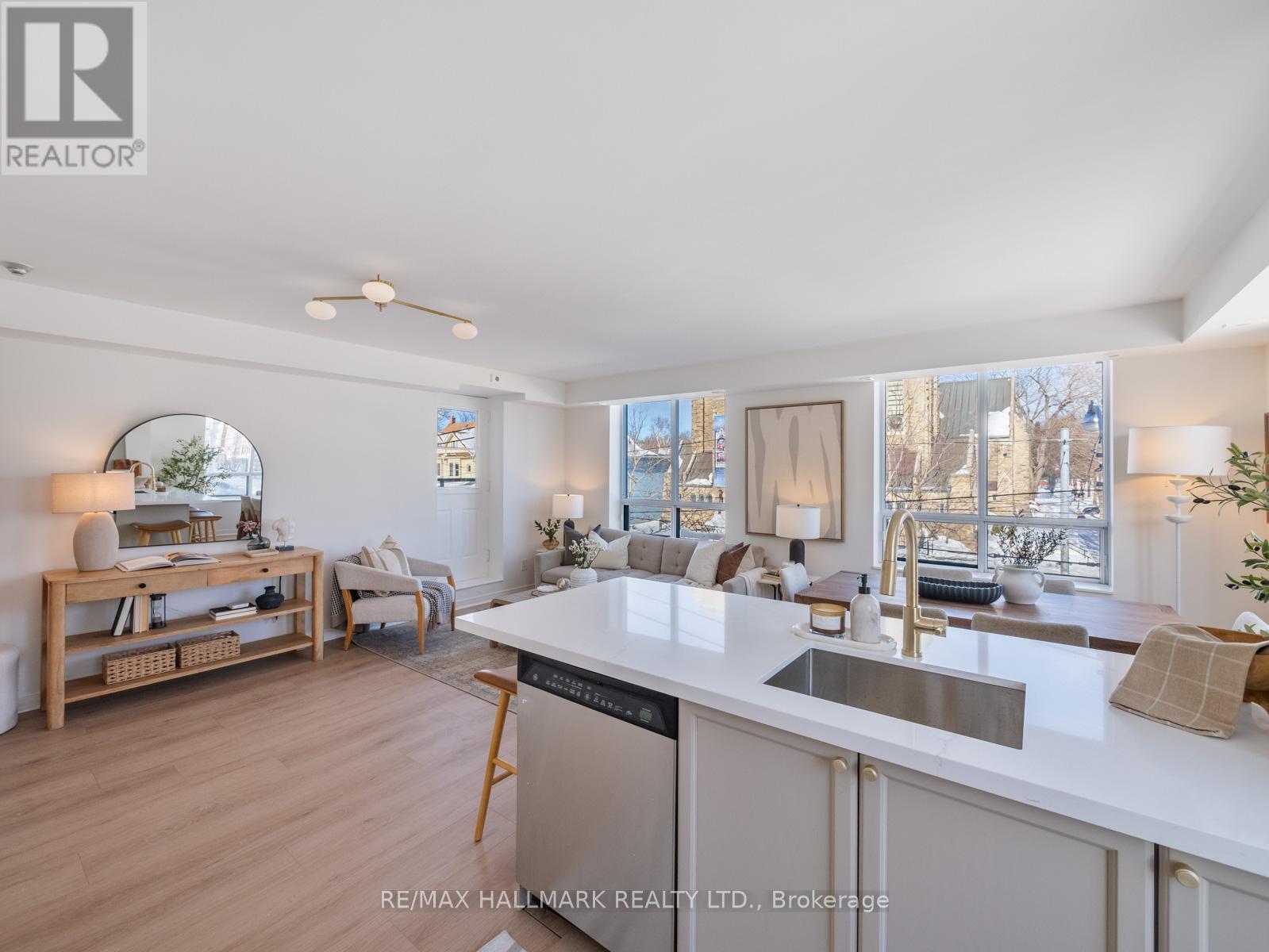 211 - 1765 QUEEN STREET E