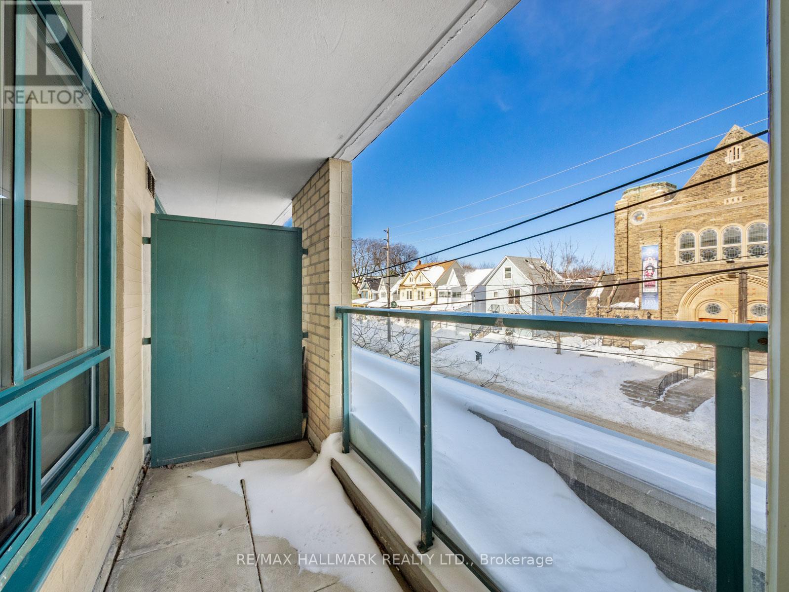 211 - 1765 QUEEN STREET E