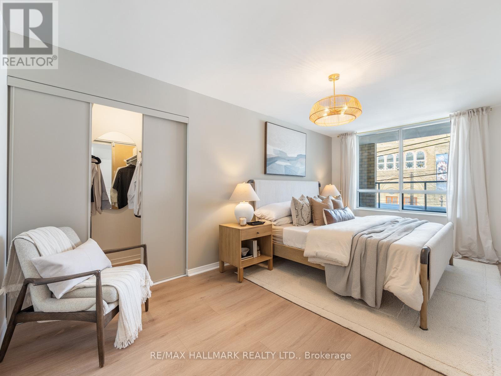 211 - 1765 QUEEN STREET E