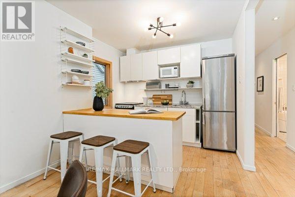 UPPER - 736 WOODBINE AVENUE