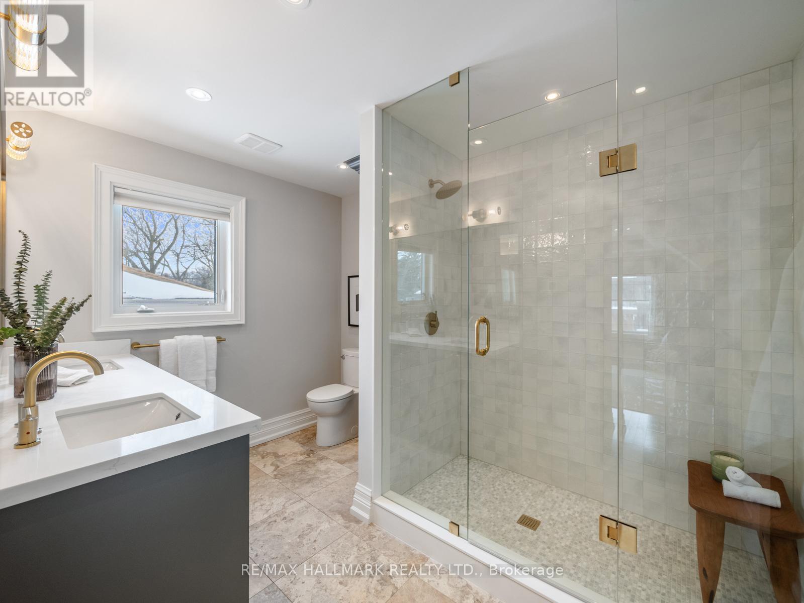 17 WOODLAND PARK ROAD