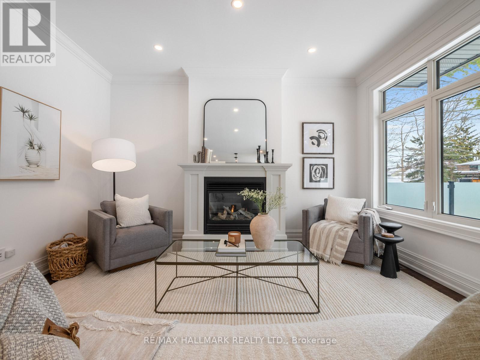 17 WOODLAND PARK ROAD