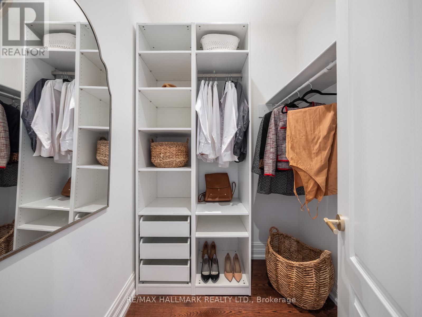 17 WOODLAND PARK ROAD