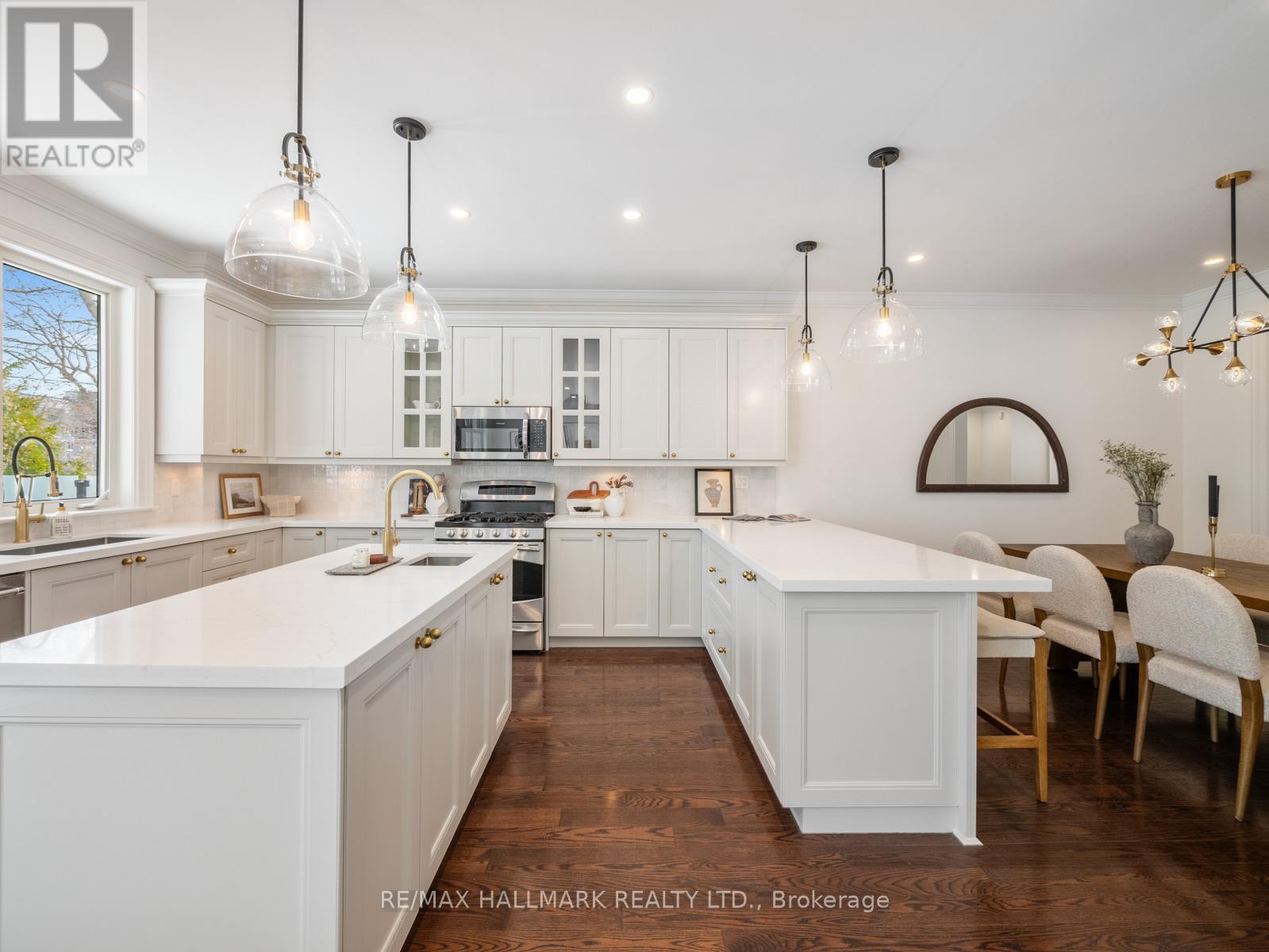 17 WOODLAND PARK ROAD