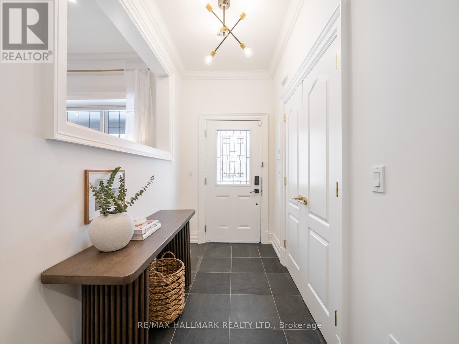 17 WOODLAND PARK ROAD