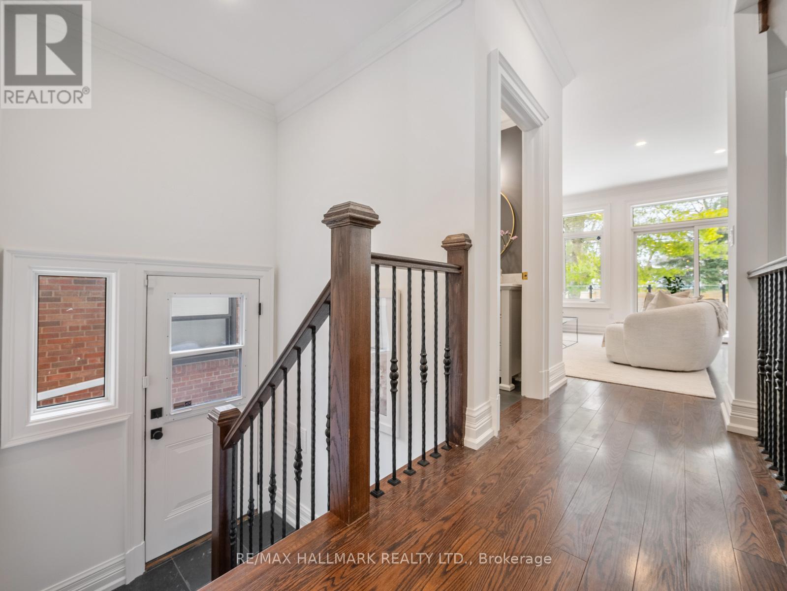 17 WOODLAND PARK ROAD