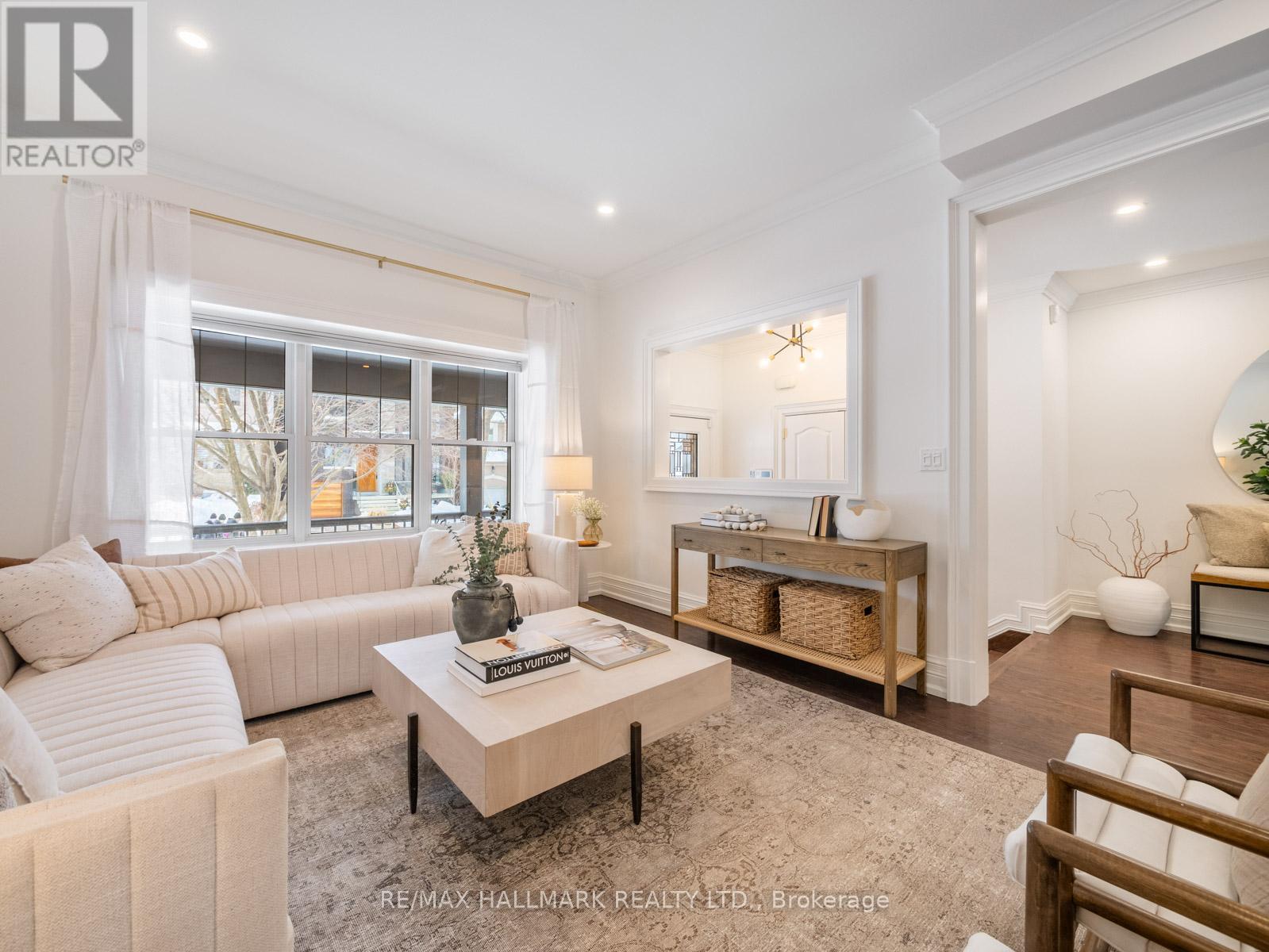 17 WOODLAND PARK ROAD