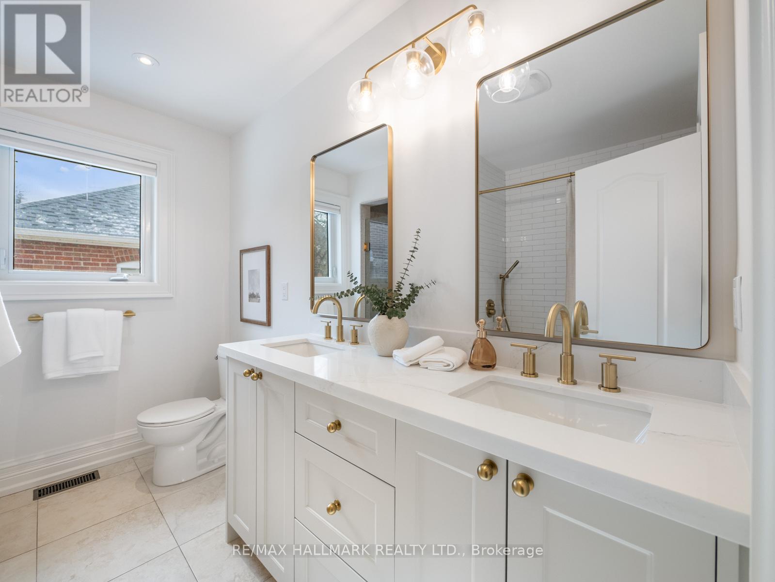 17 WOODLAND PARK ROAD