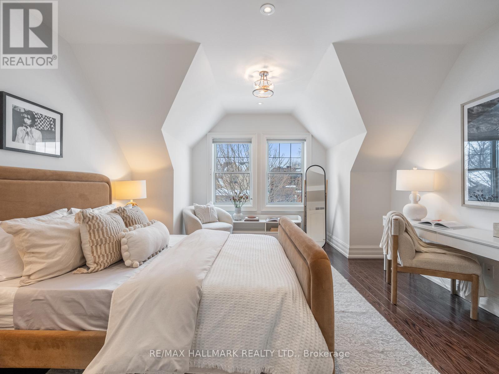 17 WOODLAND PARK ROAD