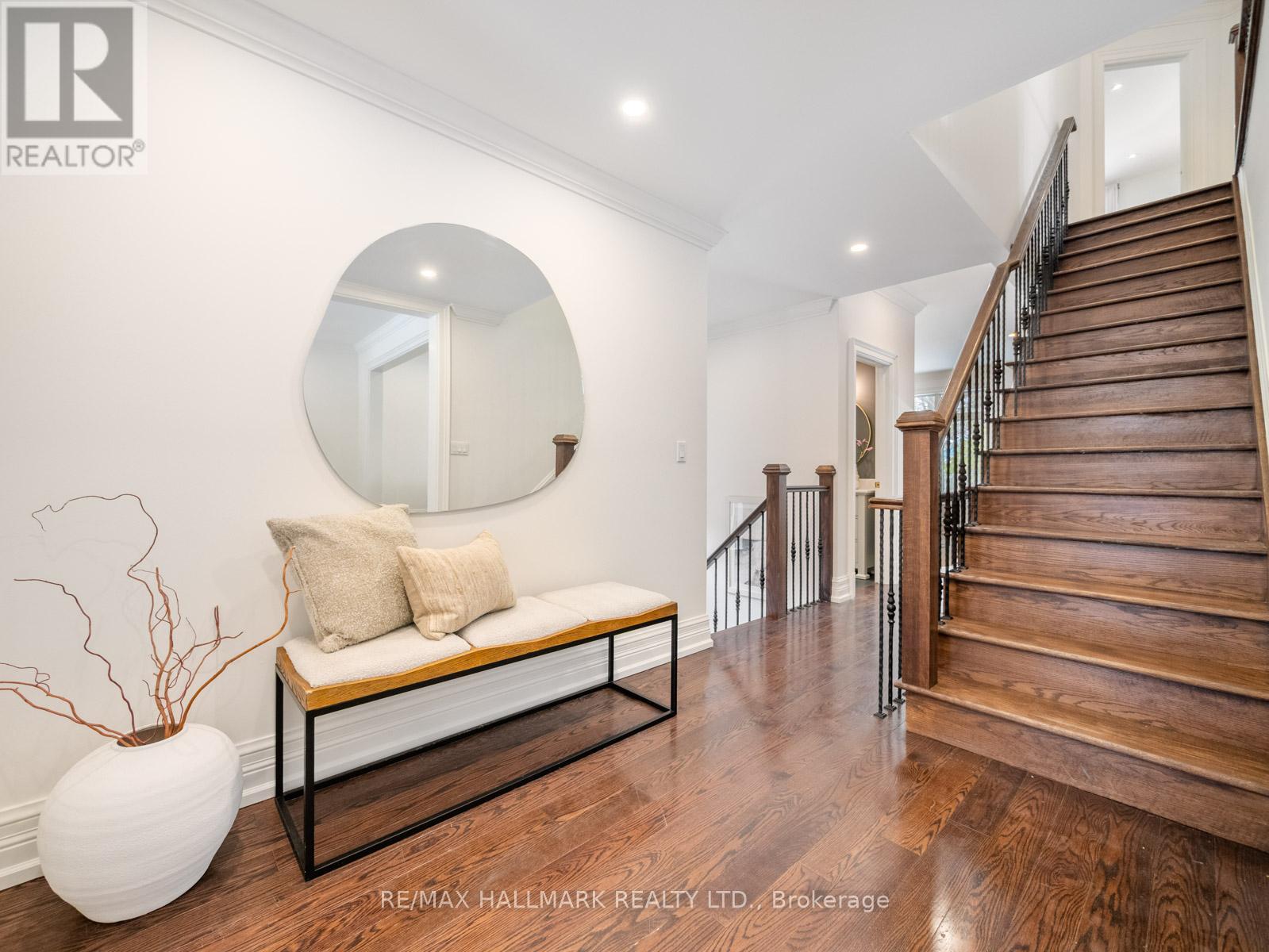 17 WOODLAND PARK ROAD