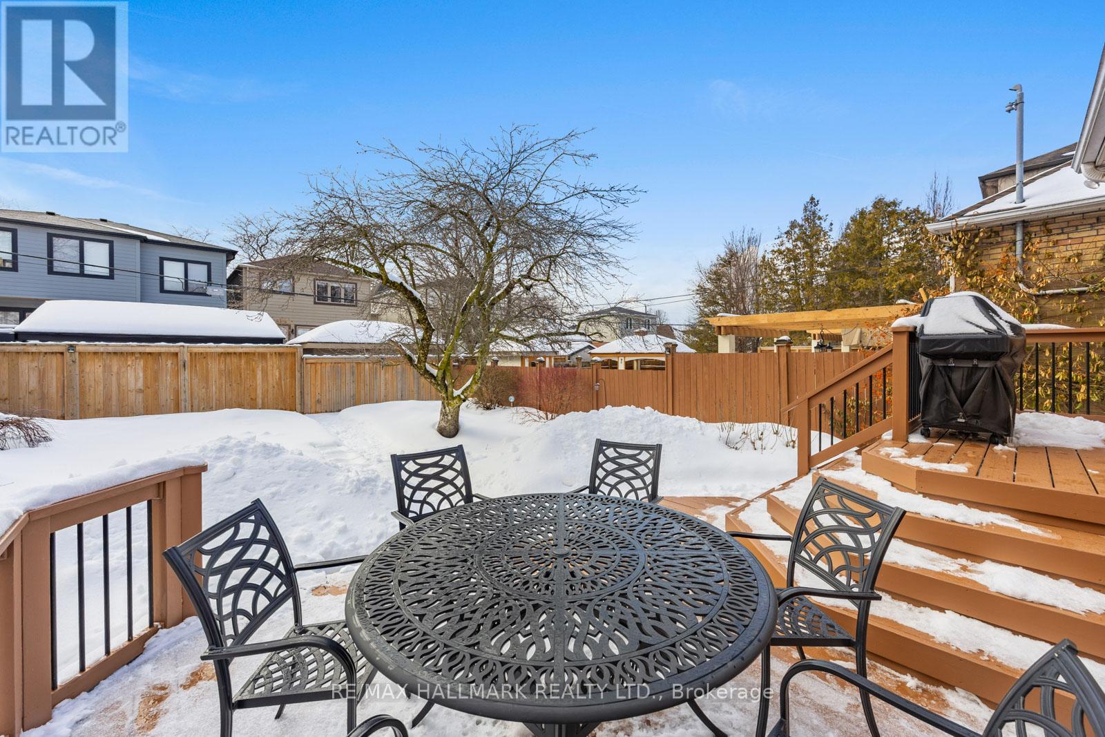 18 ELMVIEW DRIVE