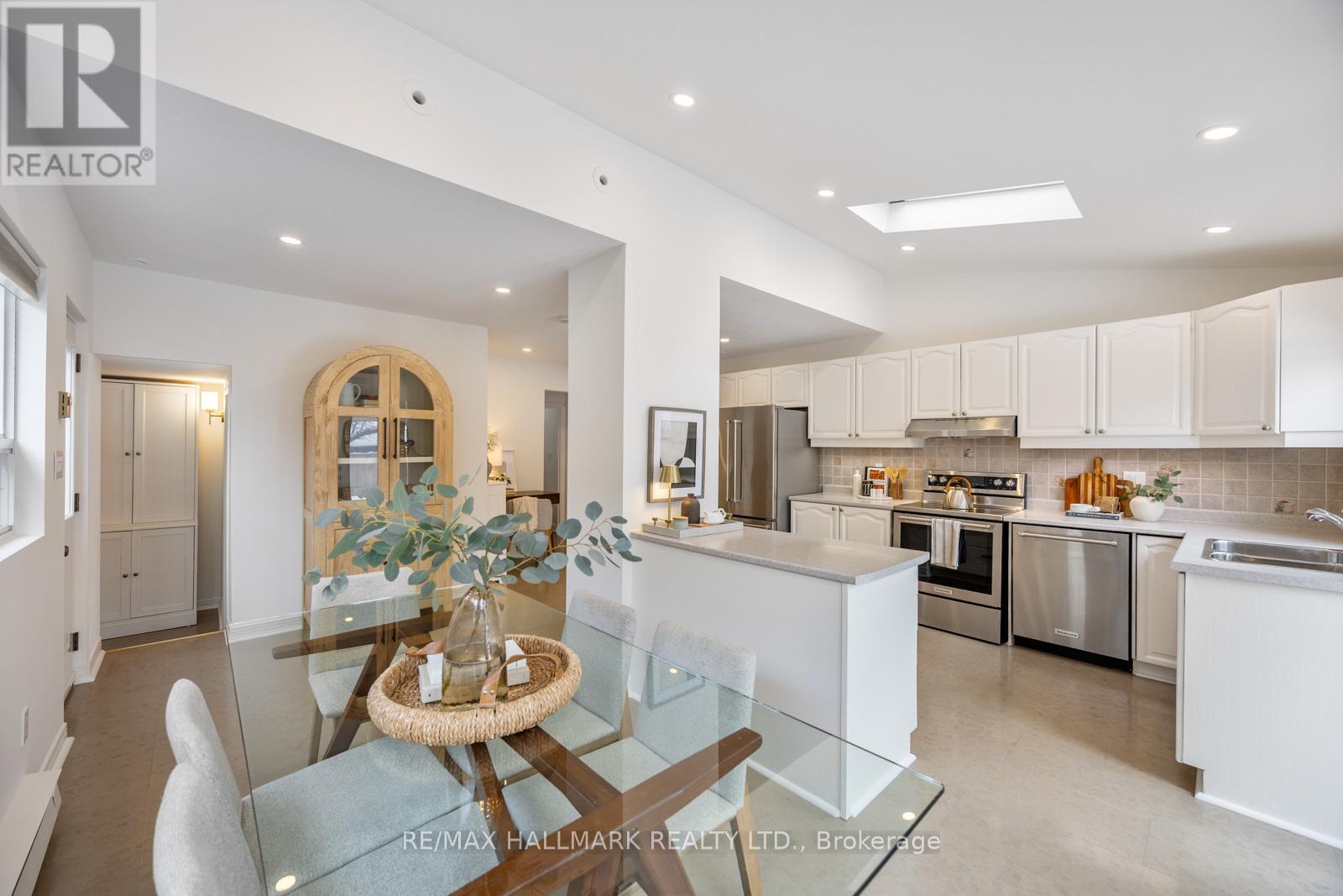 18 ELMVIEW DRIVE