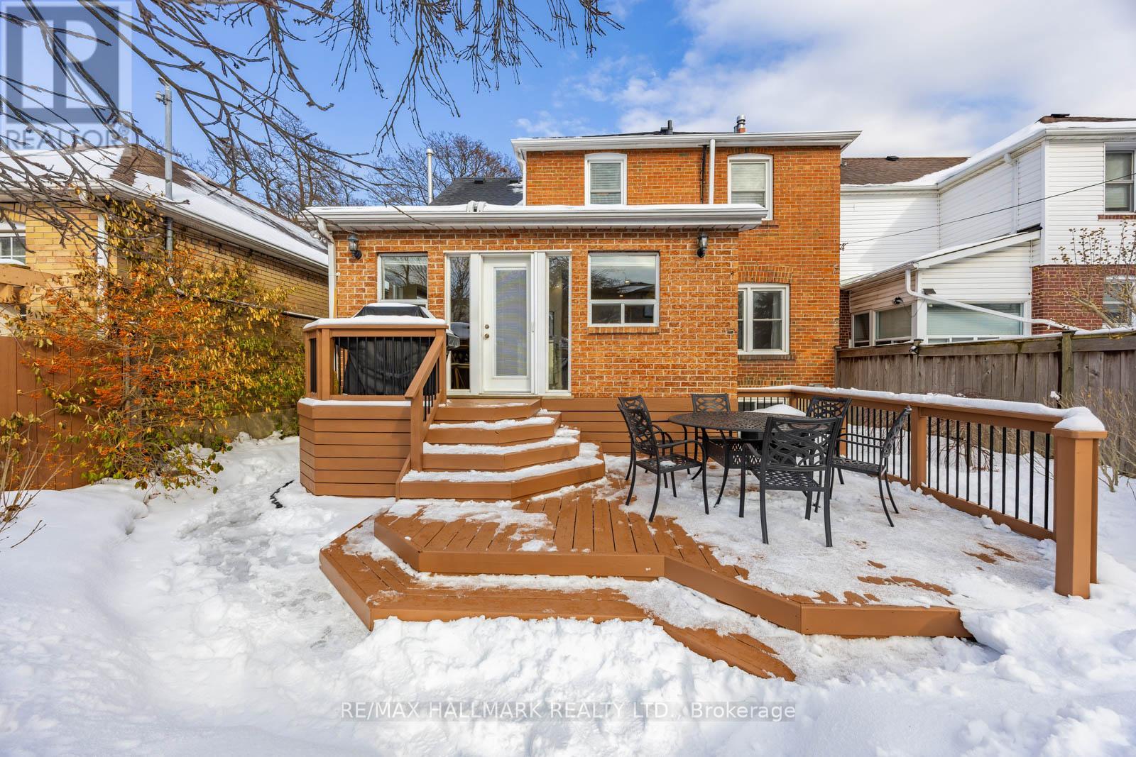 18 ELMVIEW DRIVE
