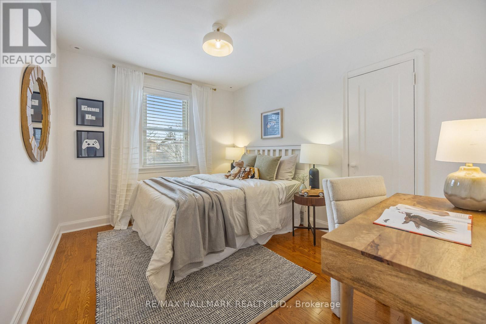 18 ELMVIEW DRIVE