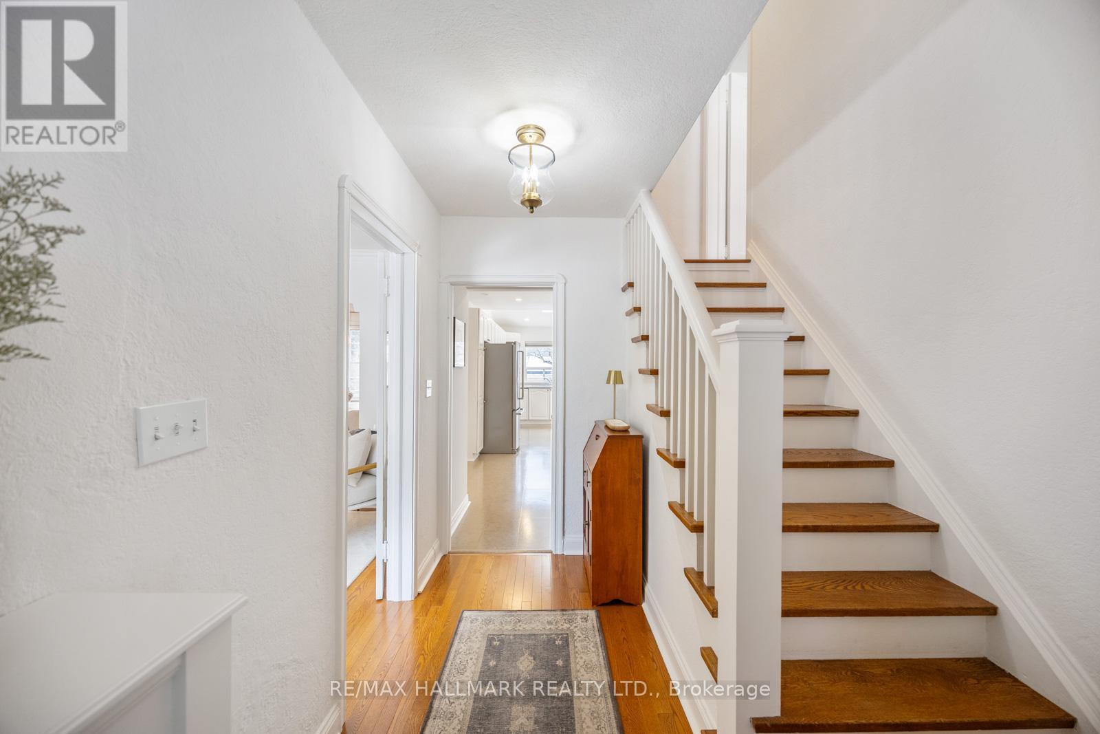 18 ELMVIEW DRIVE