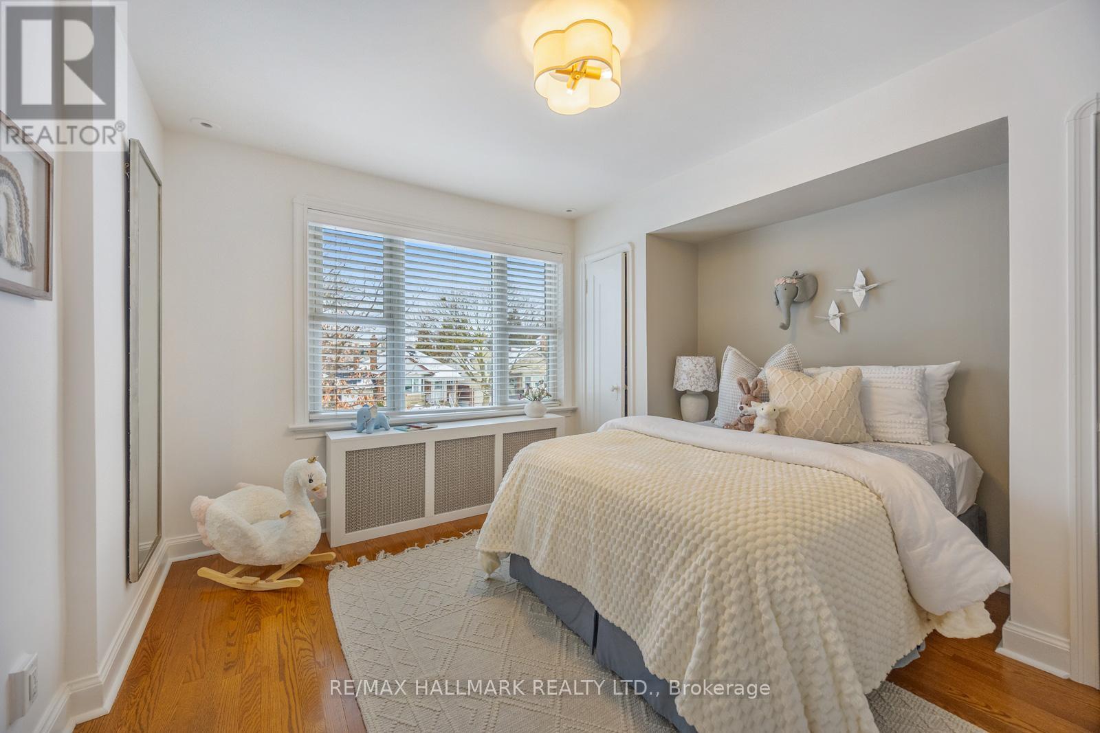 18 ELMVIEW DRIVE