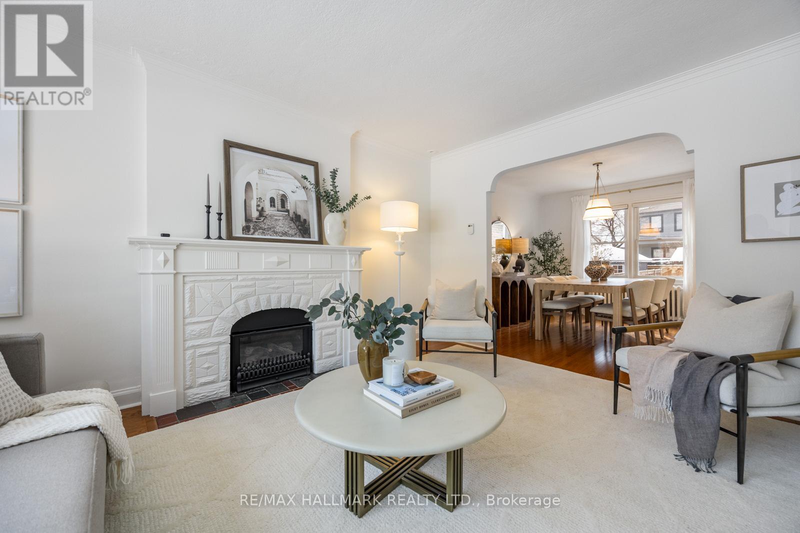 18 ELMVIEW DRIVE