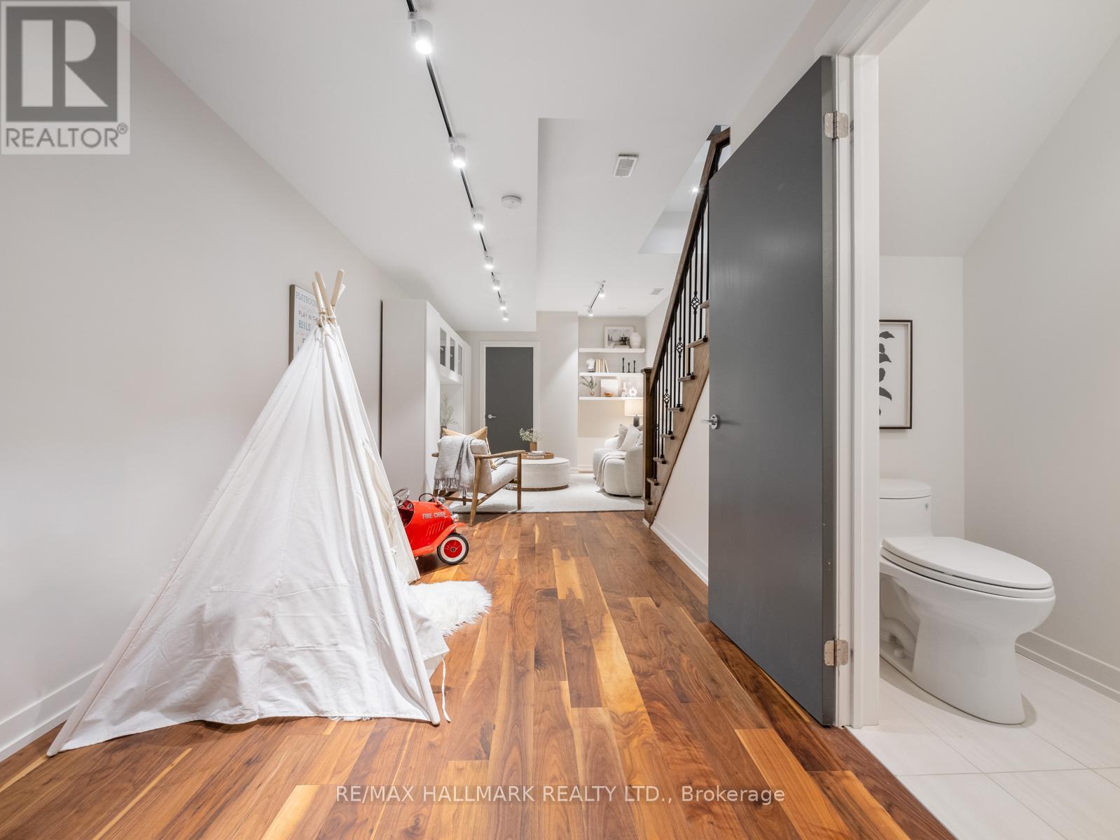 246B SCARBOROUGH ROAD