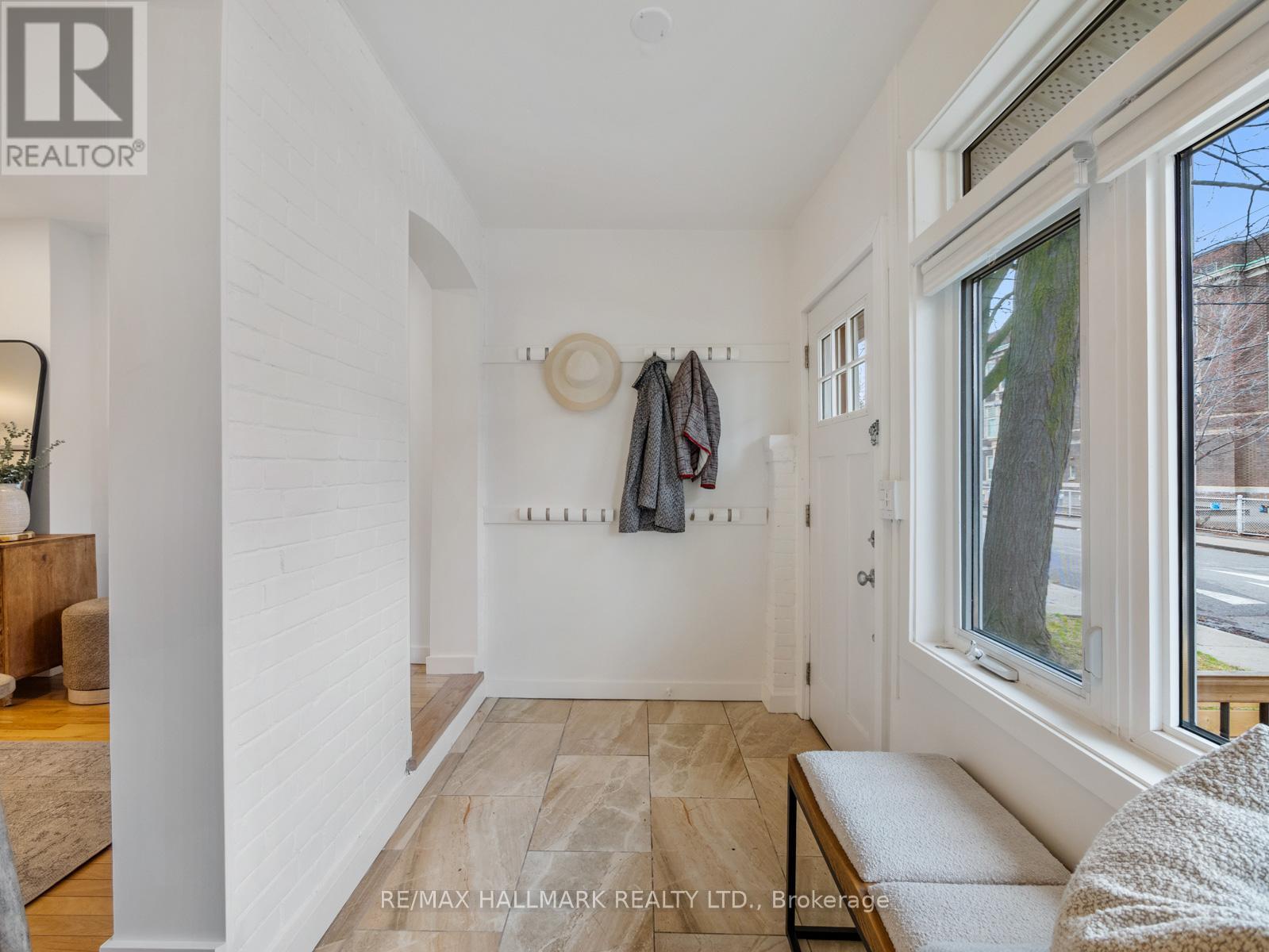 38 LARCHMOUNT AVENUE