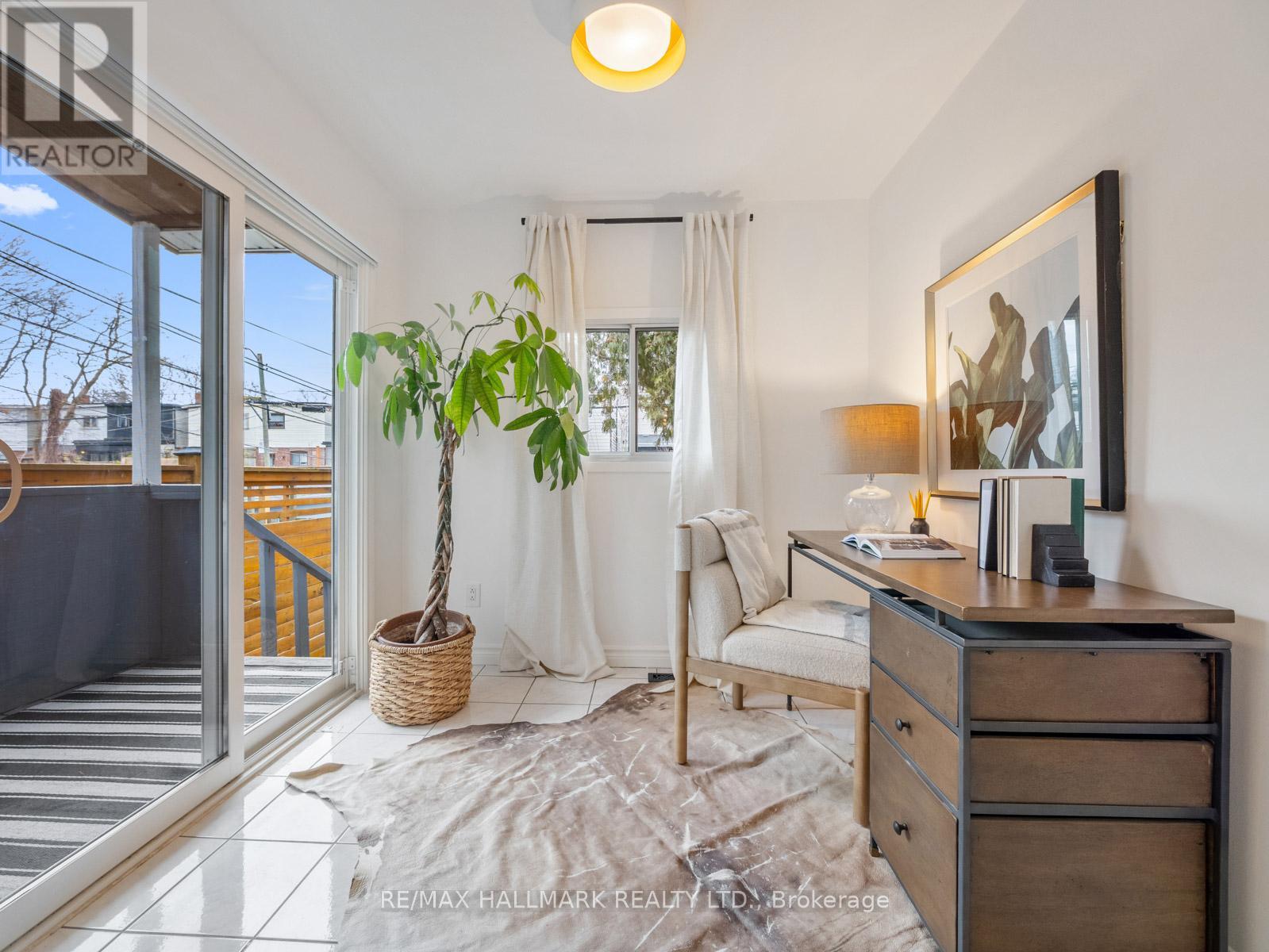 38 LARCHMOUNT AVENUE