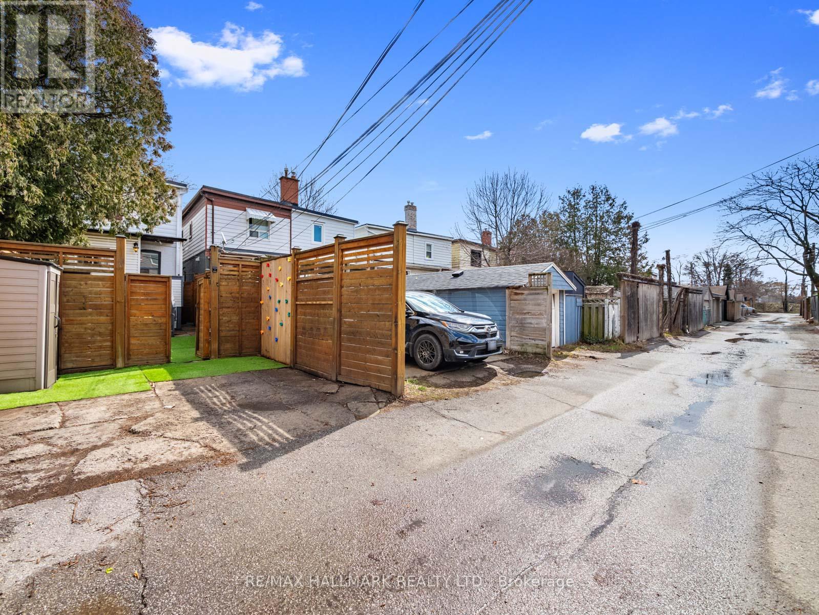 38 LARCHMOUNT AVENUE