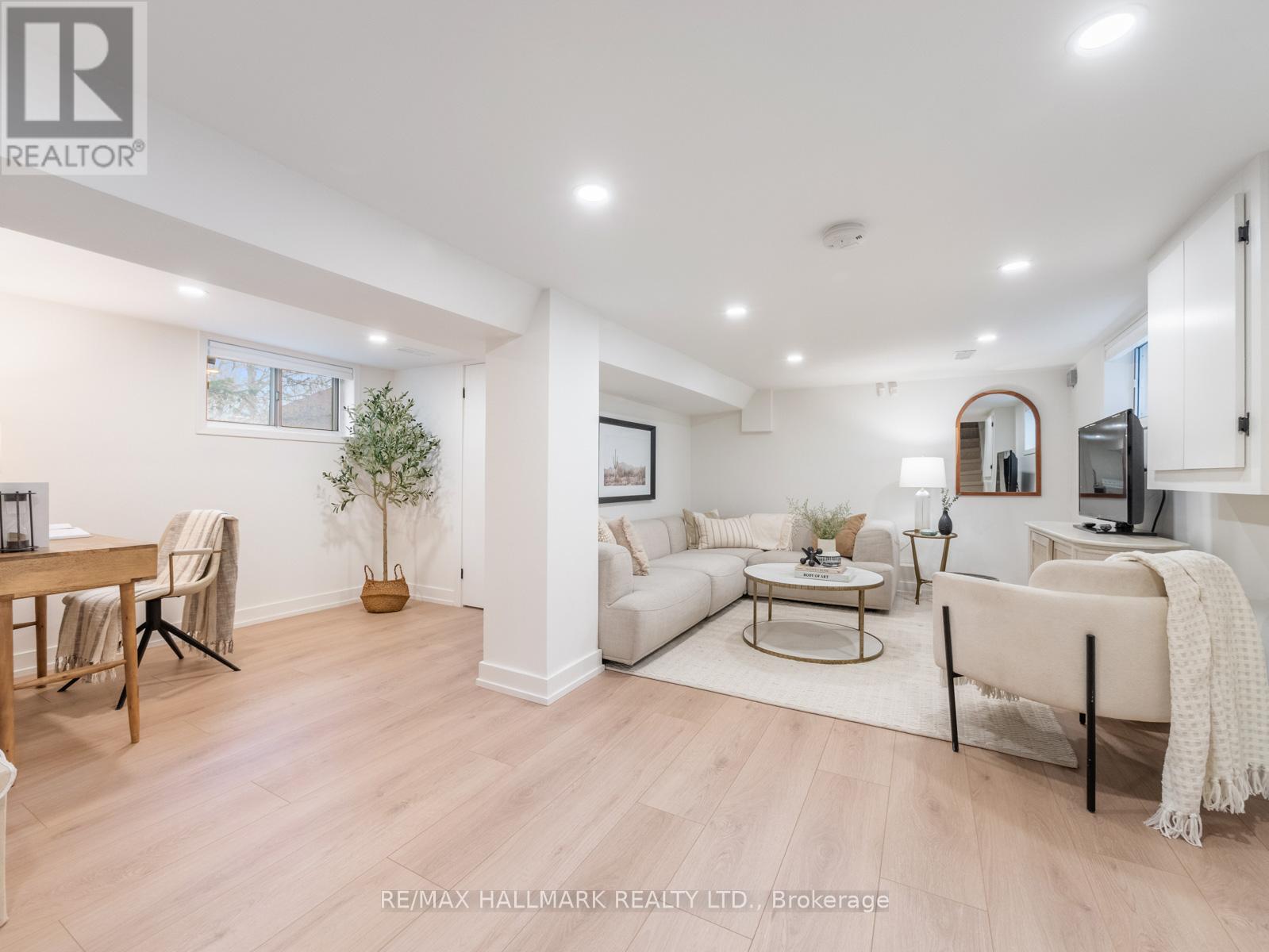 230 AUDREY AVENUE