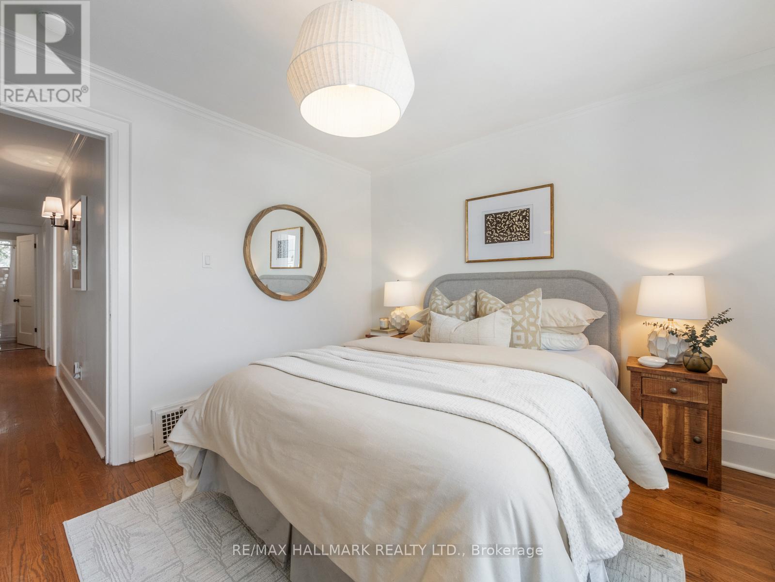 275 BINGHAM AVENUE