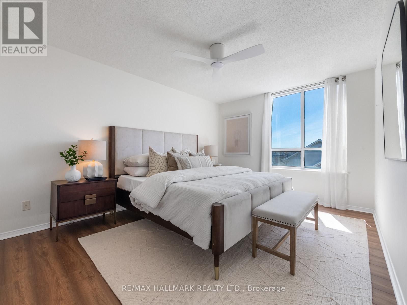403 - 1797 QUEEN STREET E