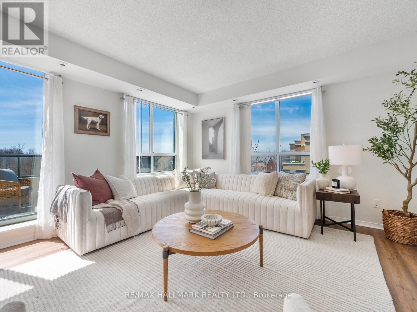 403 - 1797 QUEEN STREET E