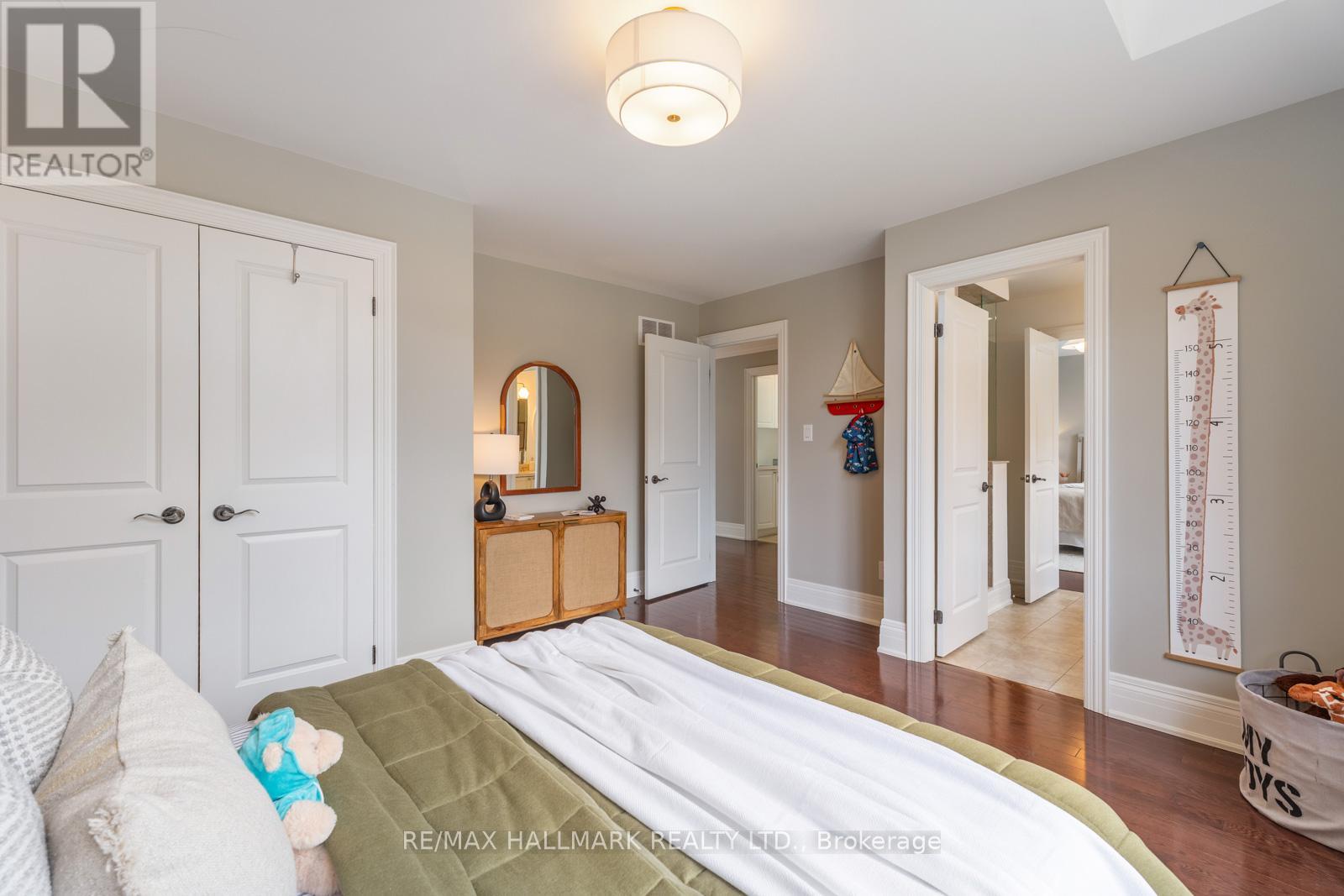 15 BIRCHCLIFF AVENUE