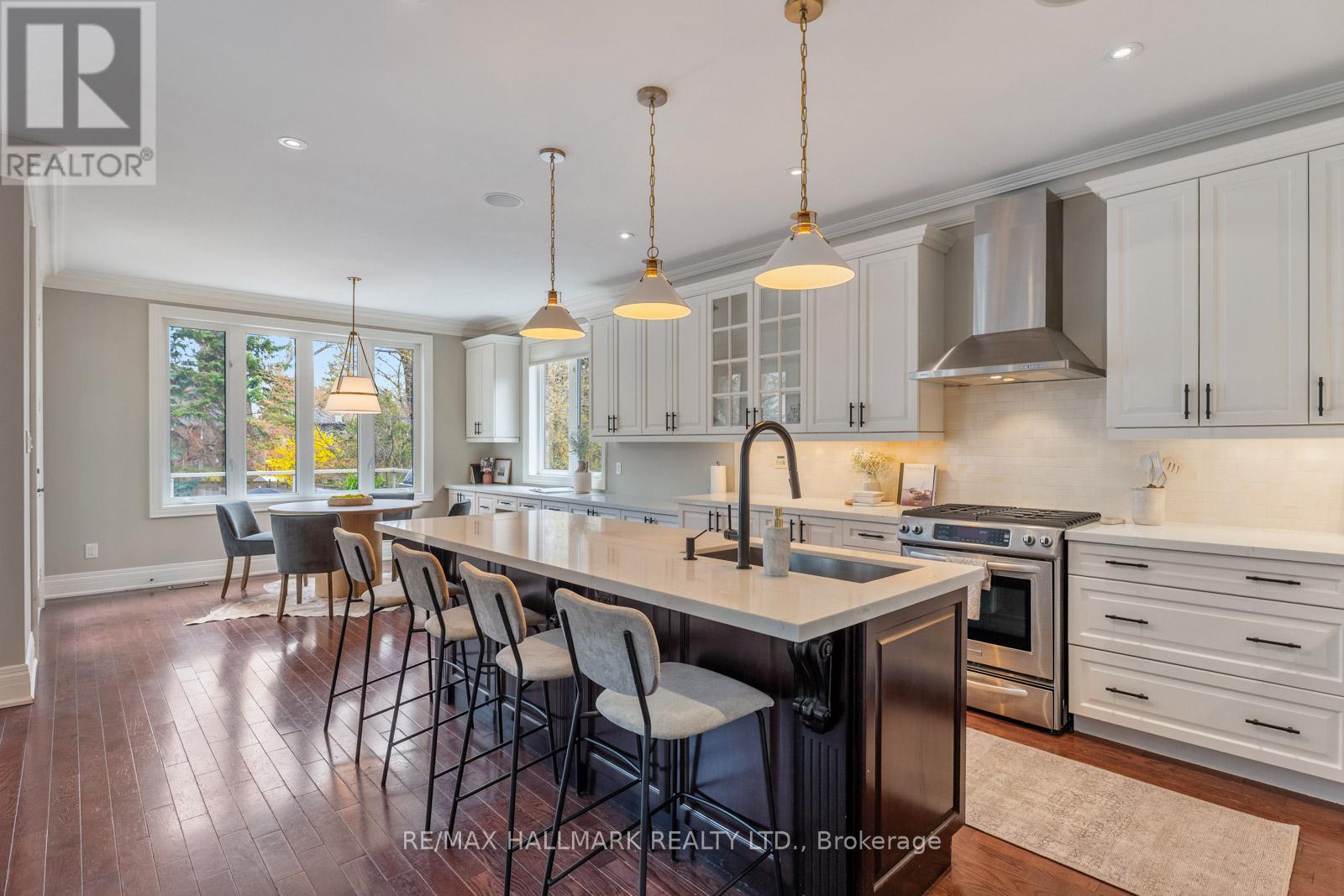 15 BIRCHCLIFF AVENUE