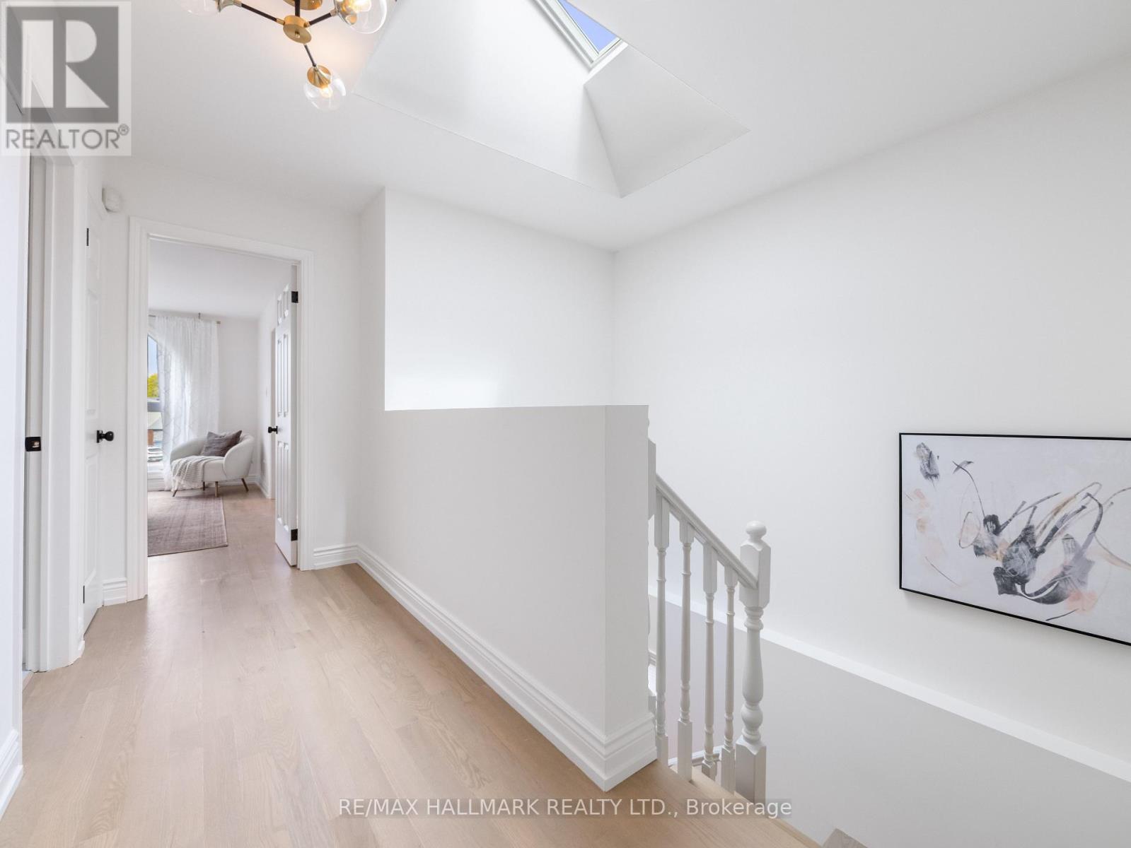 39 BRIAR DALE BOULEVARD