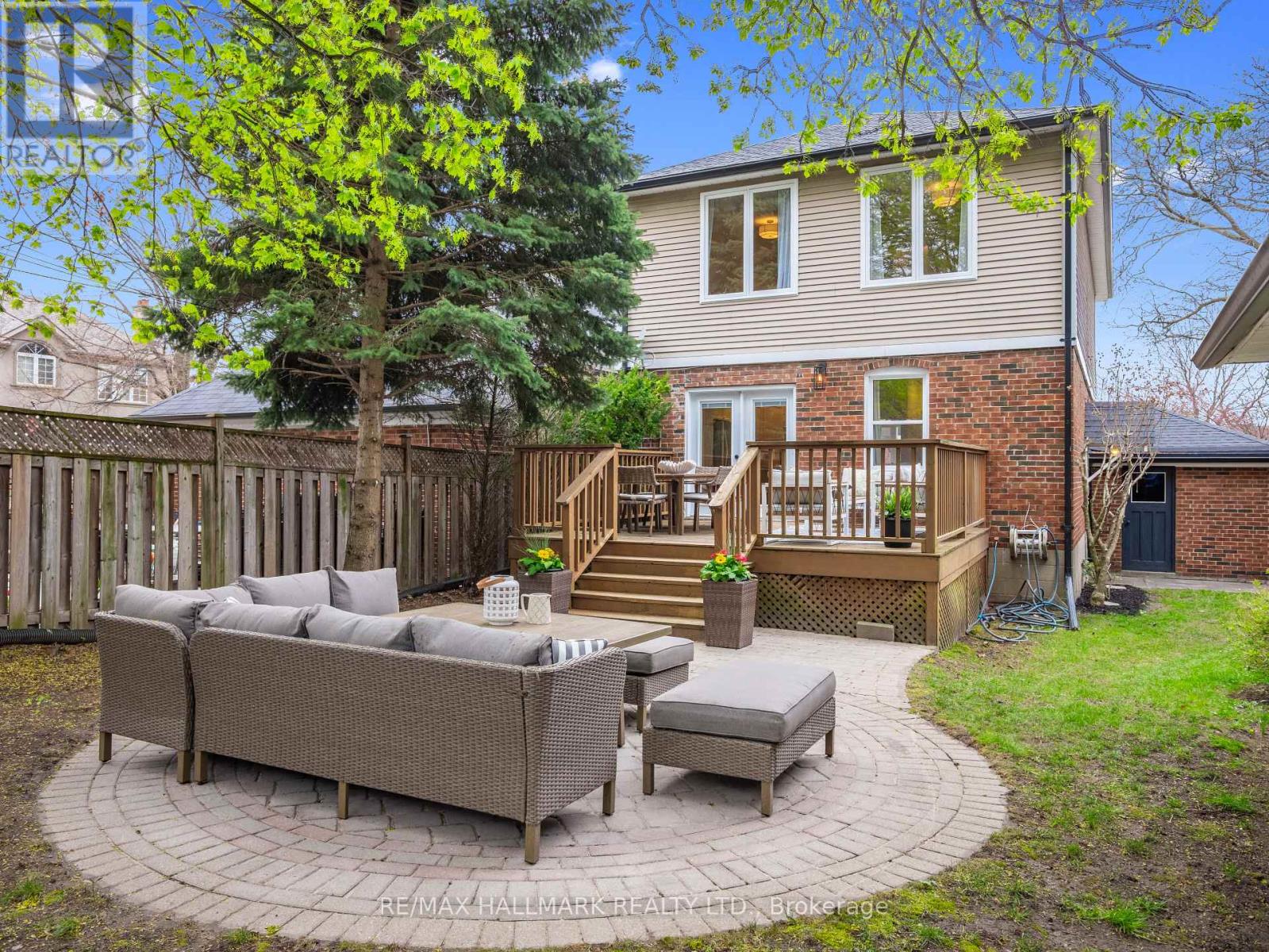 39 BRIAR DALE BOULEVARD