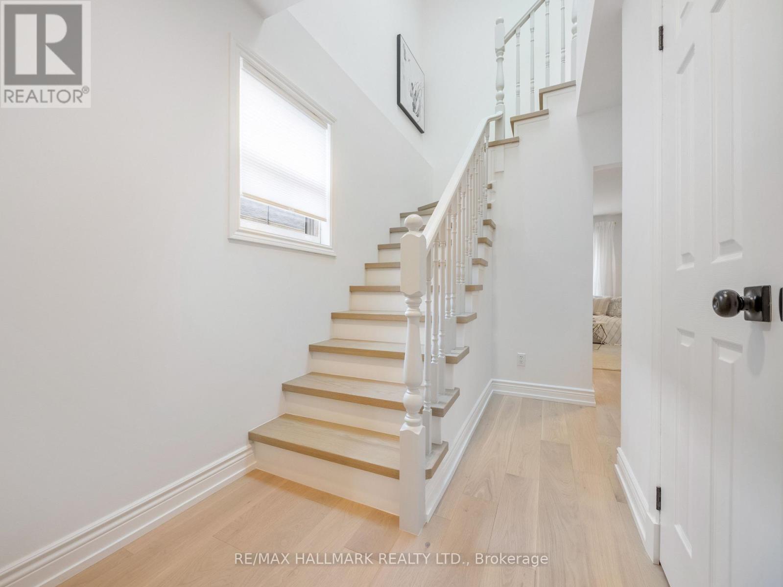 39 BRIAR DALE BOULEVARD