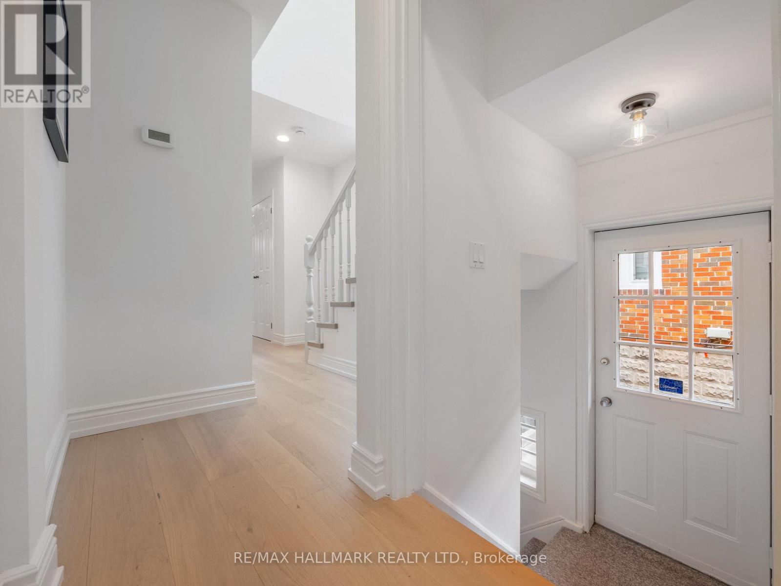 39 BRIAR DALE BOULEVARD
