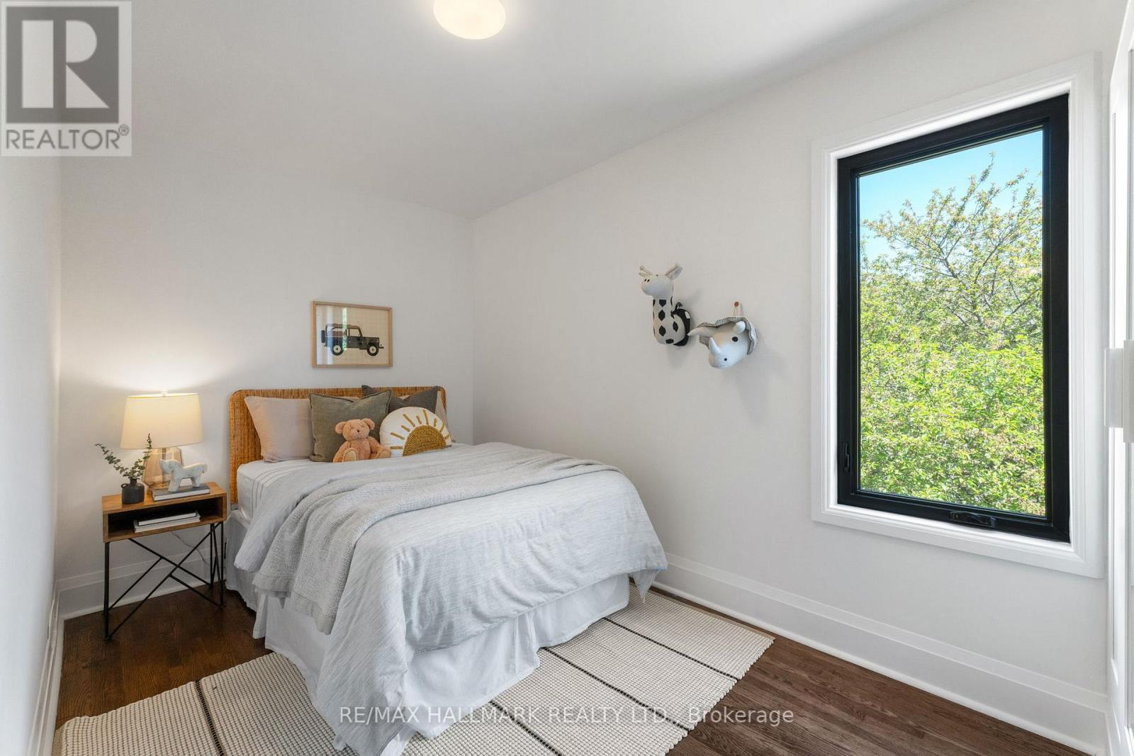 203 PARKMOUNT ROAD