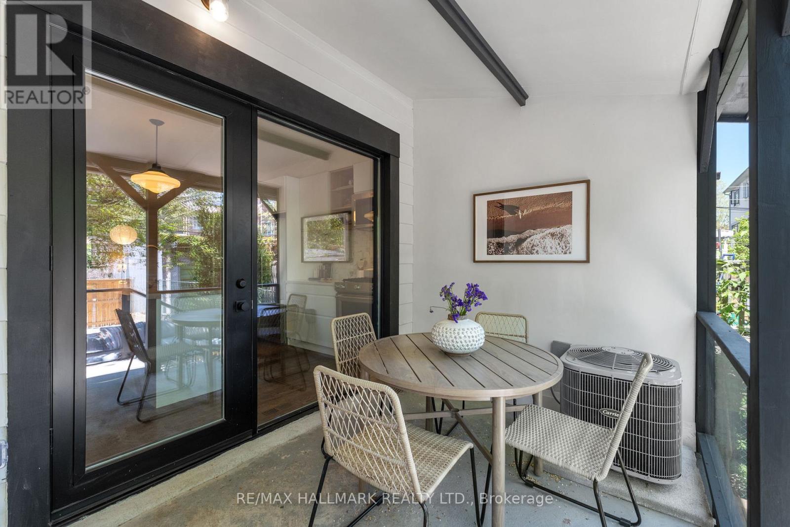 203 PARKMOUNT ROAD