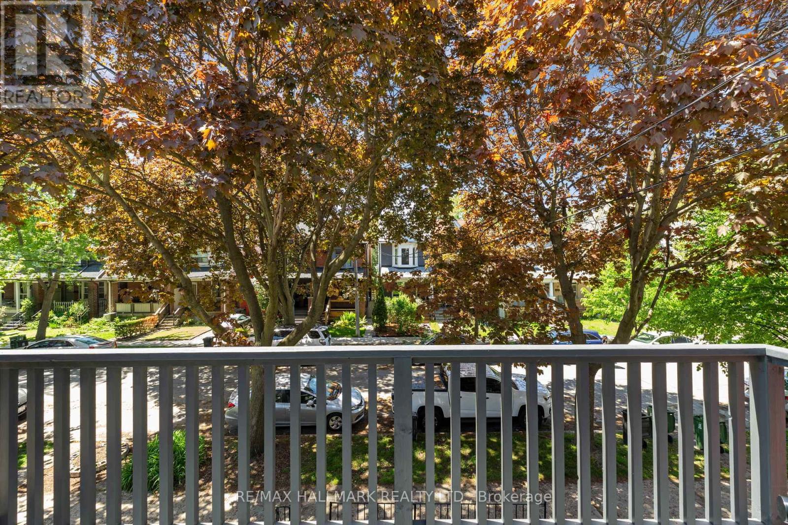 203 PARKMOUNT ROAD