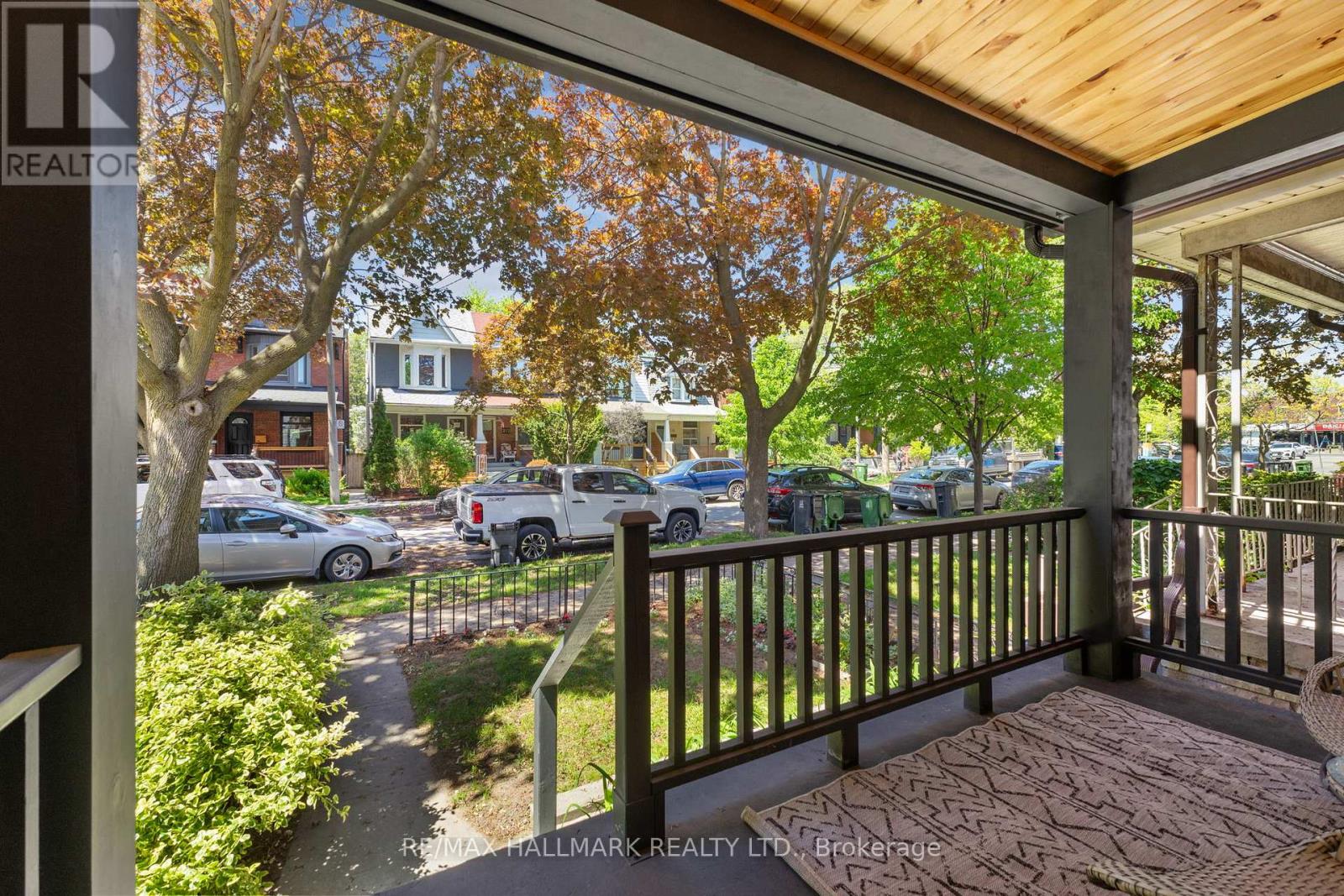 203 PARKMOUNT ROAD