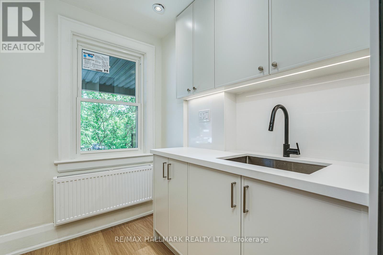 MAIN & LOWER - 229 KINGSTON ROAD