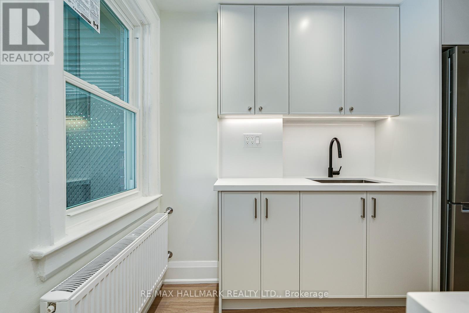 MAIN & LOWER - 229 KINGSTON ROAD