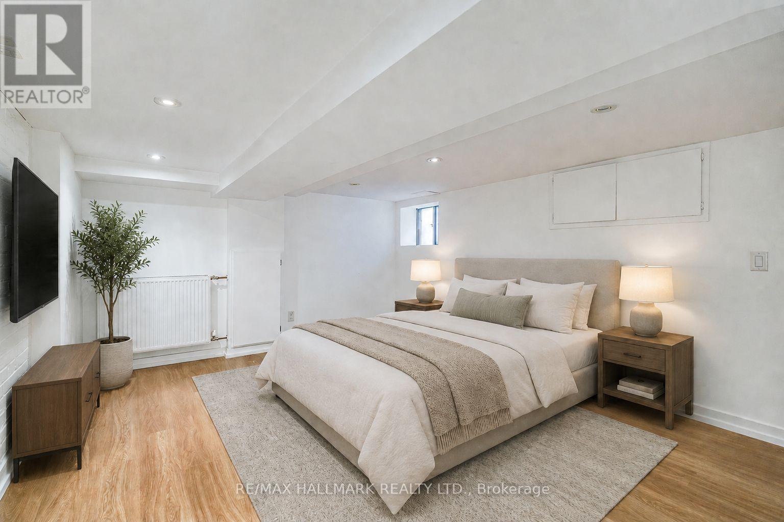 MAIN & LOWER - 229 KINGSTON ROAD