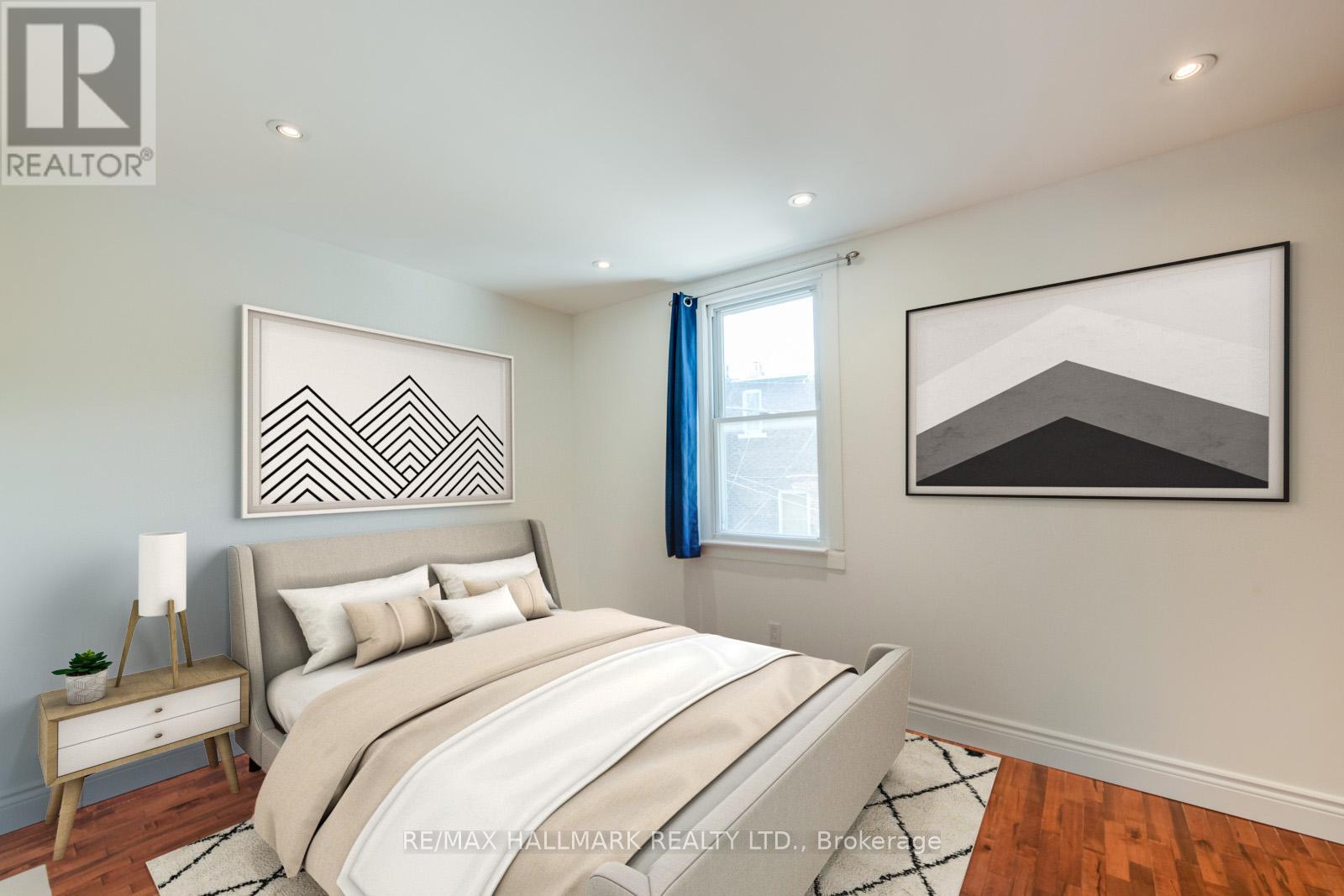UPPER - 2066 GERRARD STREET E