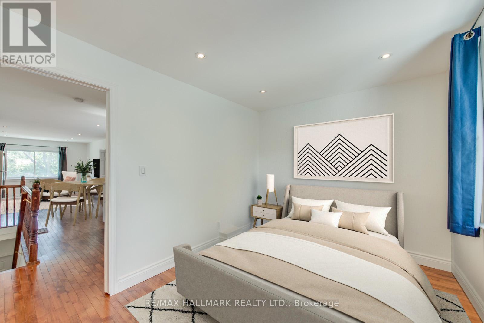 UPPER - 2066 GERRARD STREET E