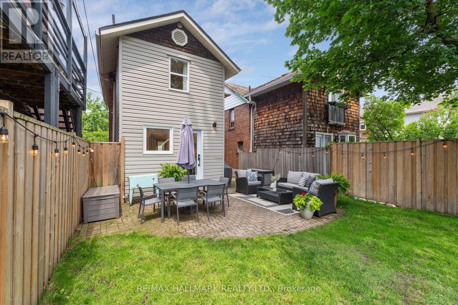 37 WINSTON AVENUE